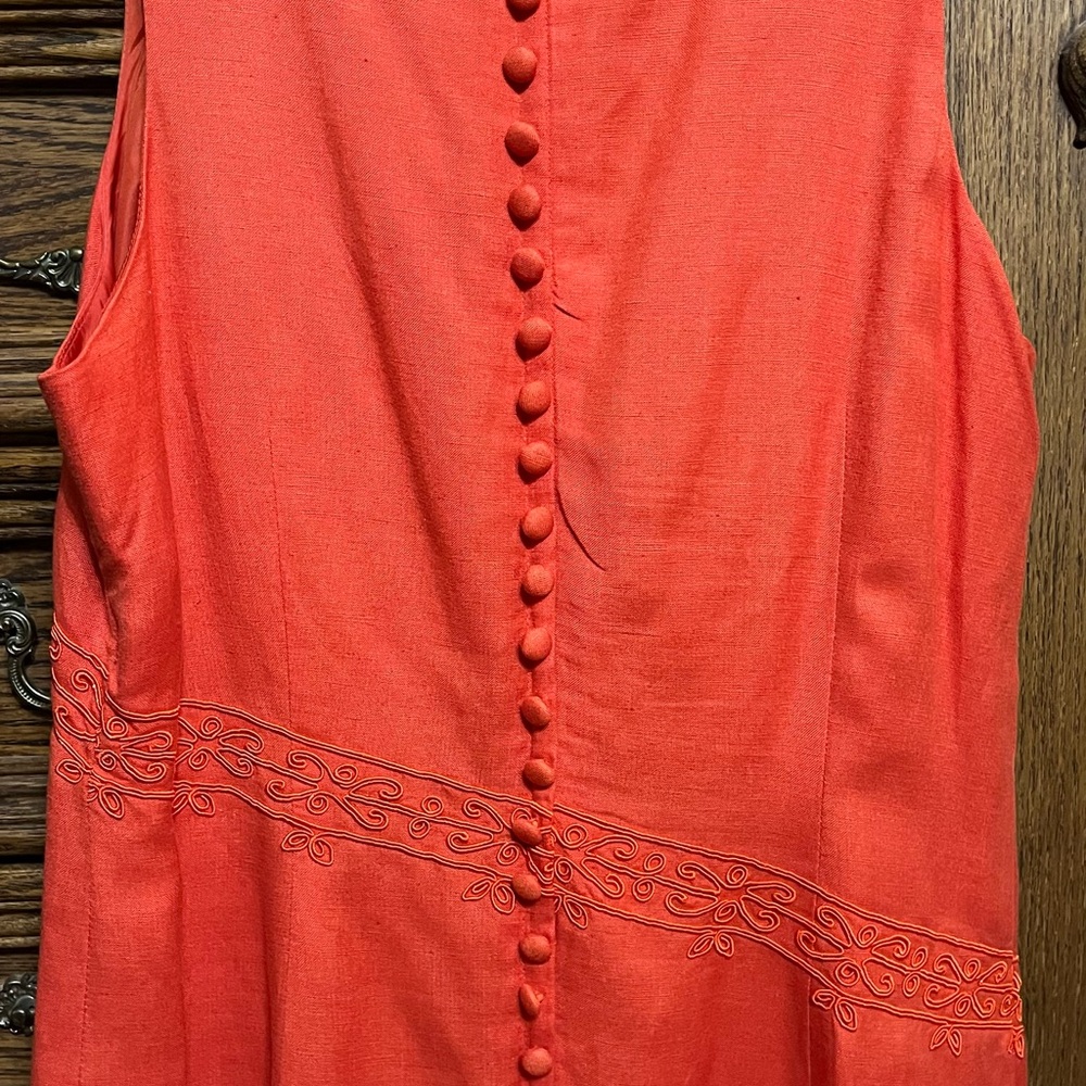 Studio C orange sleeveless dress, size 12, zippered back with decorative buttons - Picture 3 of 6